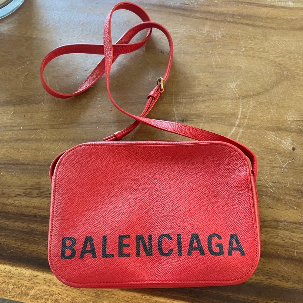 EUC BALENCIAGA CAMERA BAG